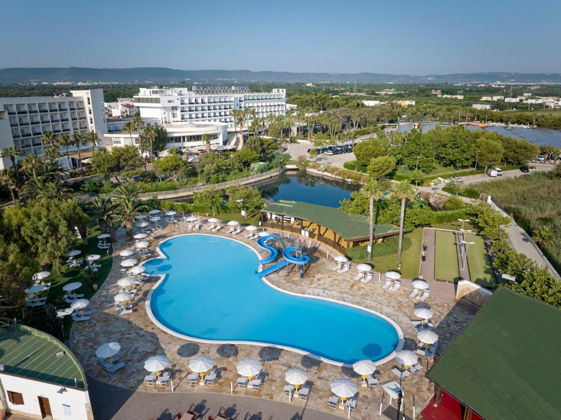 Granserena Hotel Torre Canne Esterno foto