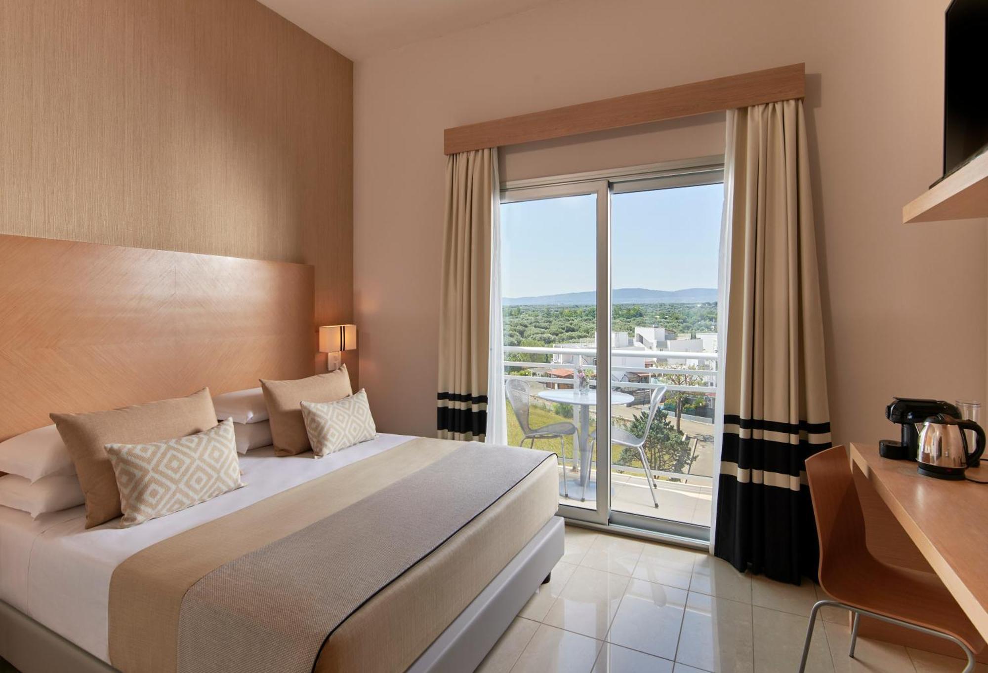 Granserena Hotel Torre Canne Camera foto