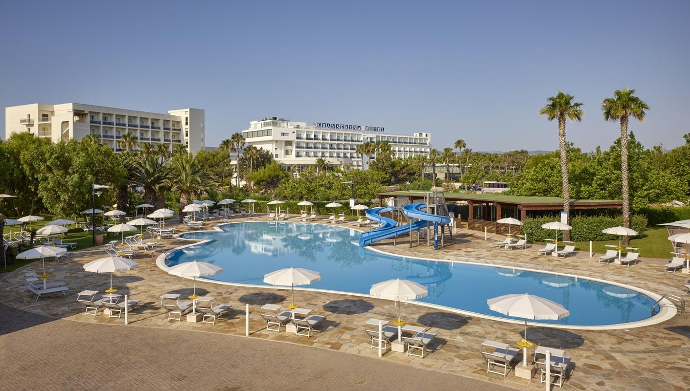 Granserena Hotel Torre Canne Esterno foto